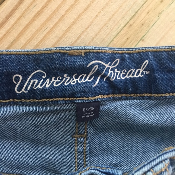 Universal thread jeans - Picture 2 of 3